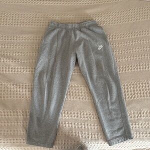 Nike Men's Gray Sweatpants